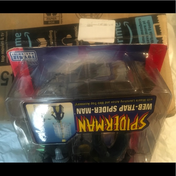 New Toybiz Web Trap Spiderman Action Figure, 2005 - Picture 7 of 9